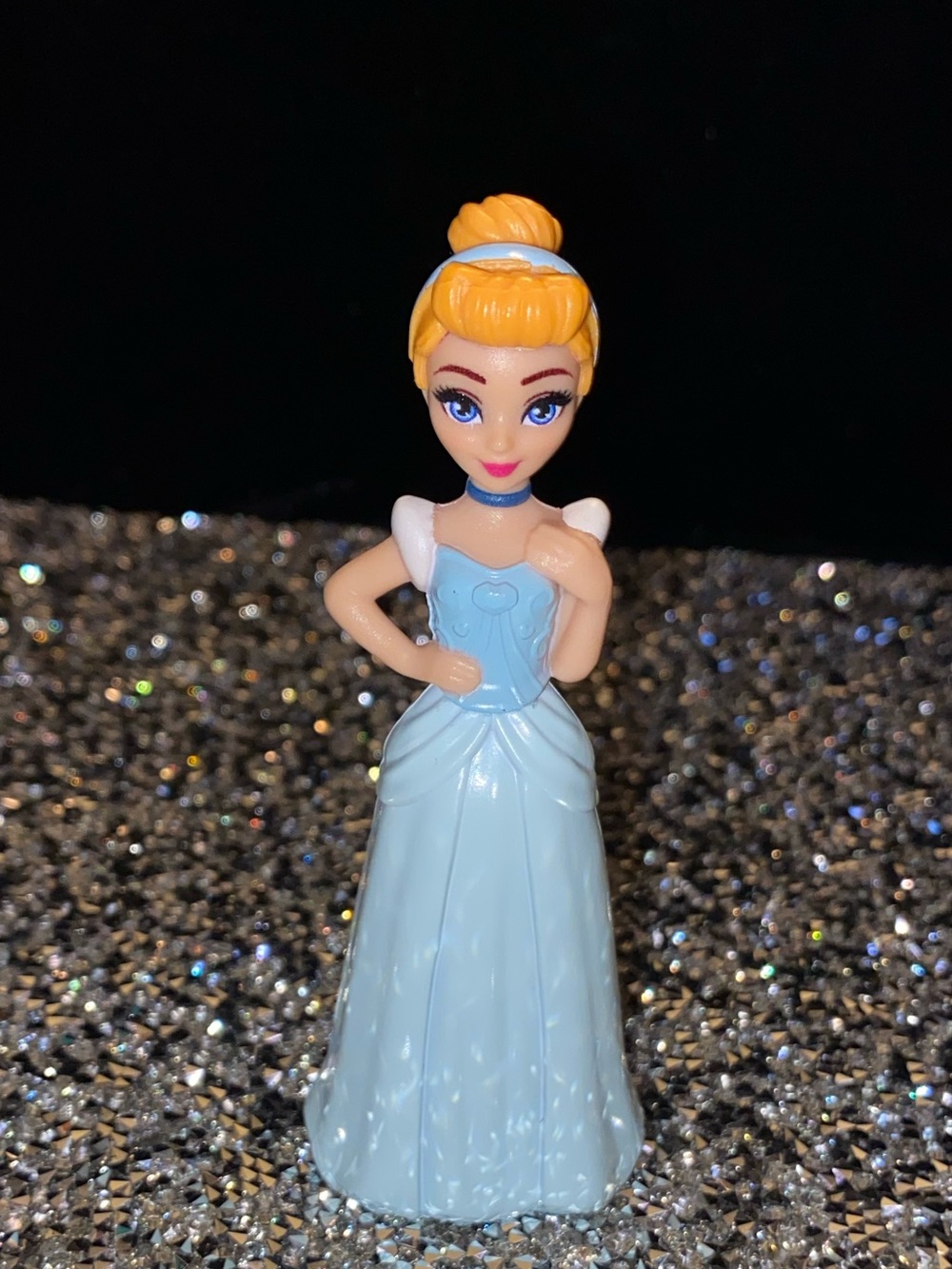 Disney Cinderella 3 Inch Doll - Picture 2 of 9
